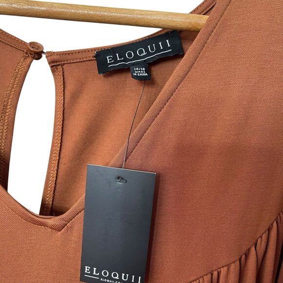 Welcome to my closet! - Picture 11 of 12